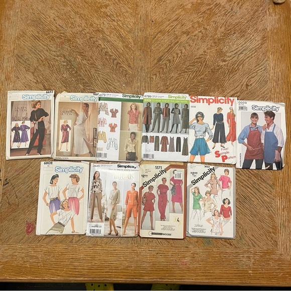 Lot Of 10 Vintage Simplicity Sewing Patterns Womens And Mens Clothing. - Picture 1 of 8